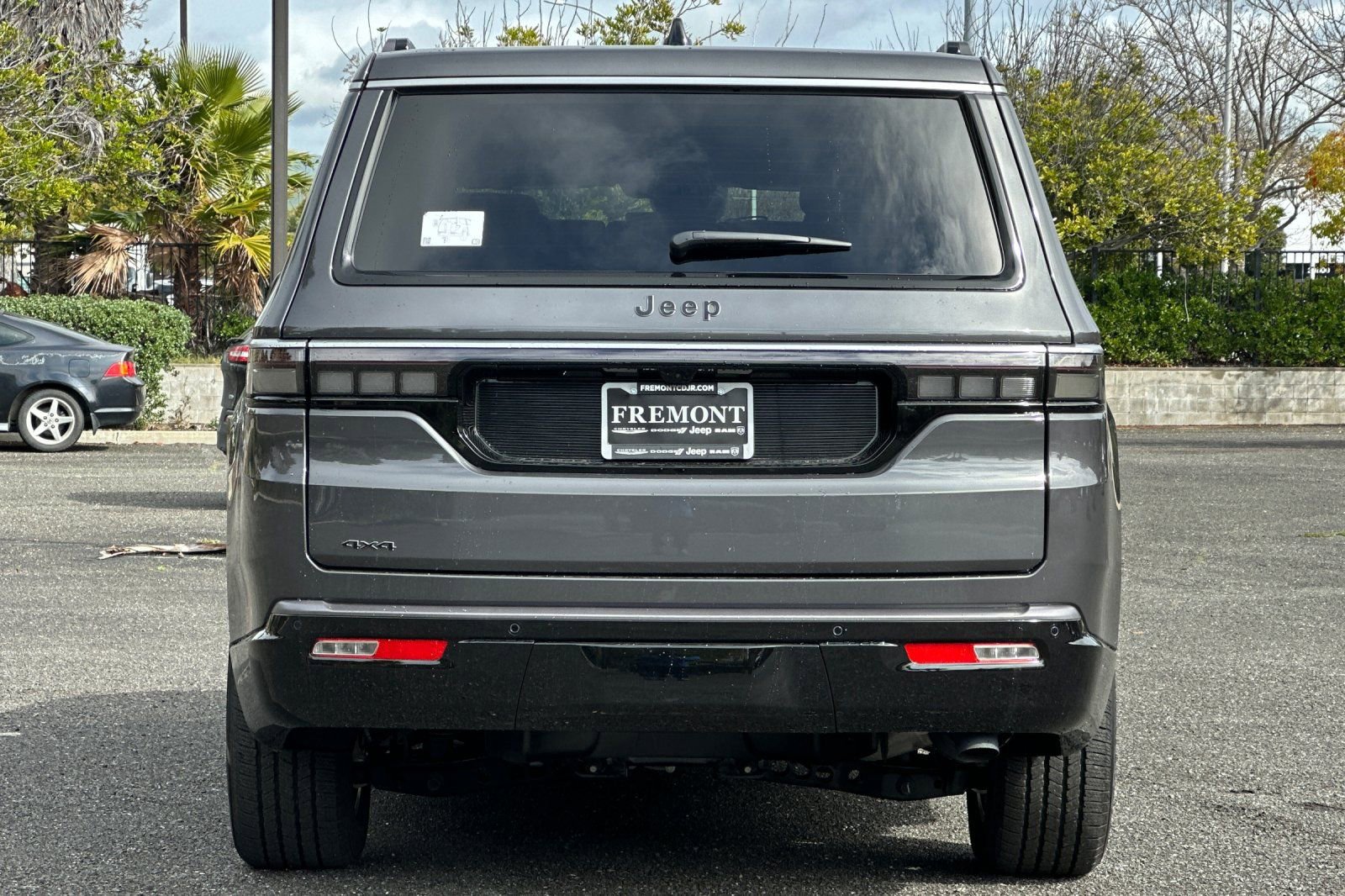 New 2026 Jeep Grand Wagoneer 4WD image 4