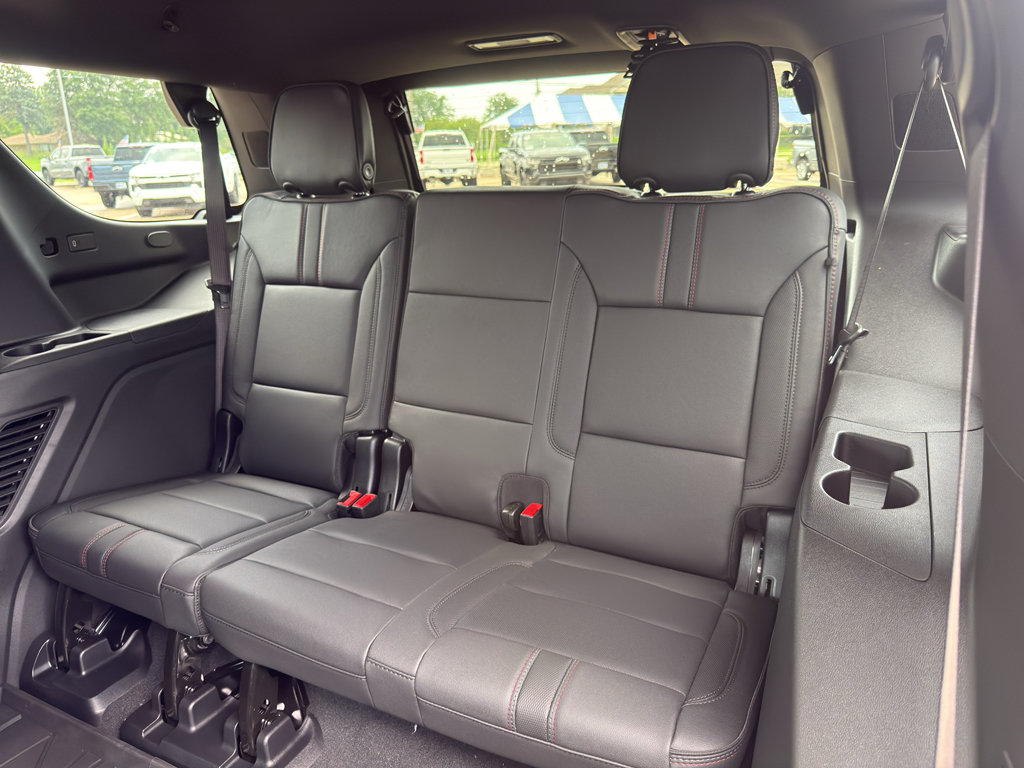 New 2026 Chevrolet Tahoe RST w/ RST Performance Edition AWD/4WD image 40