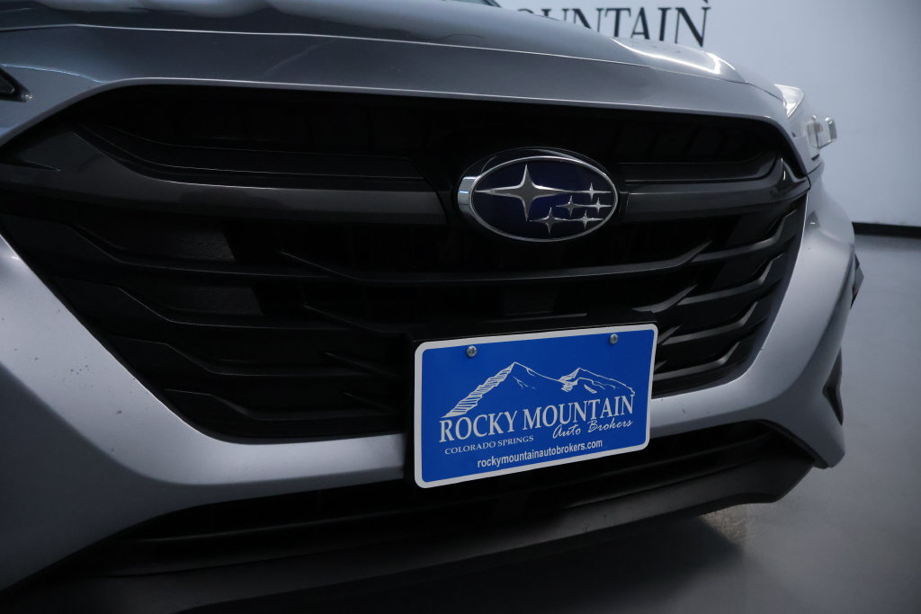 Used 2023 Subaru Legacy Premium AWD/4WD image 9