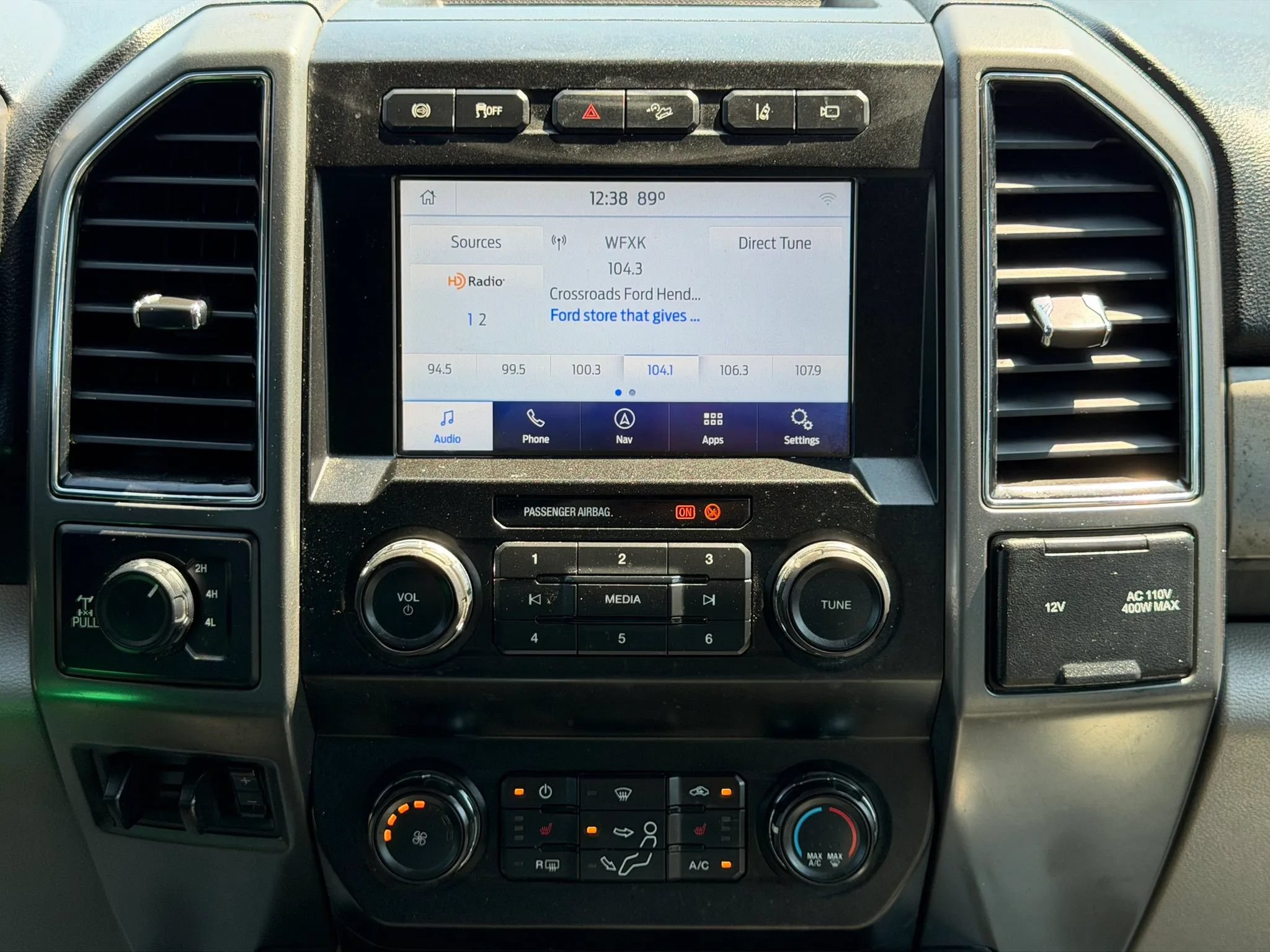 Used 2020 Ford F250 XLT w/ XLT Premium Package AWD/4WD image 35