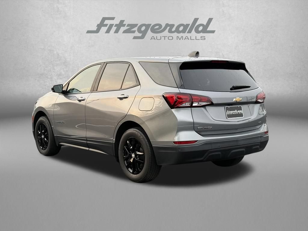 Used 2023 Chevrolet Equinox LS w/ LS Convenience Package AWD/4WD image 6