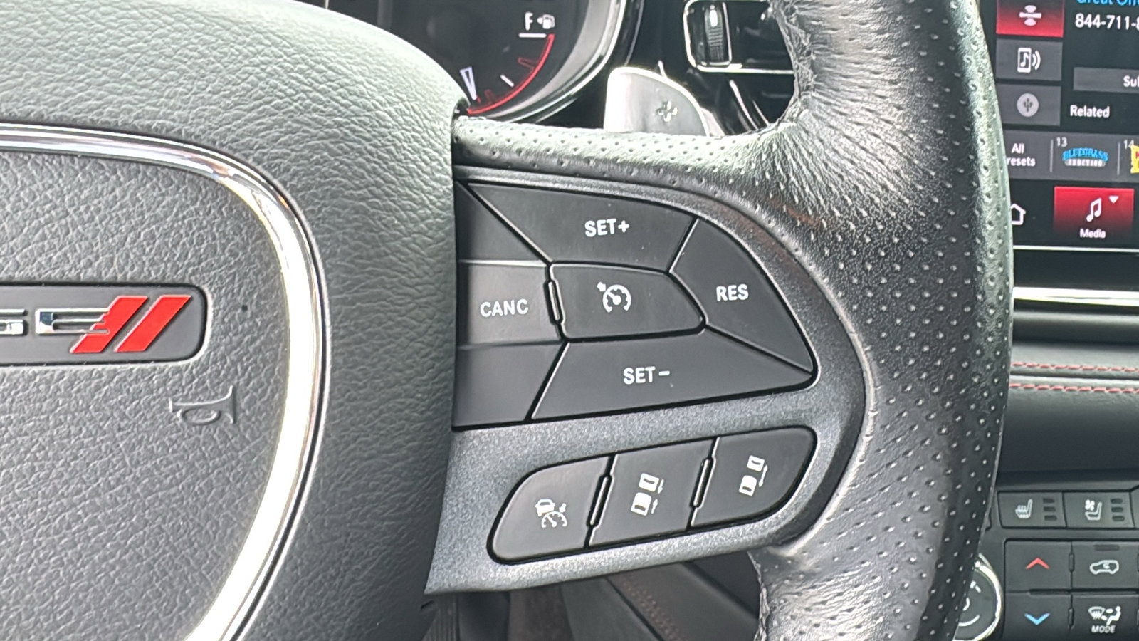 Used 2022 Dodge Durango R/T image 25