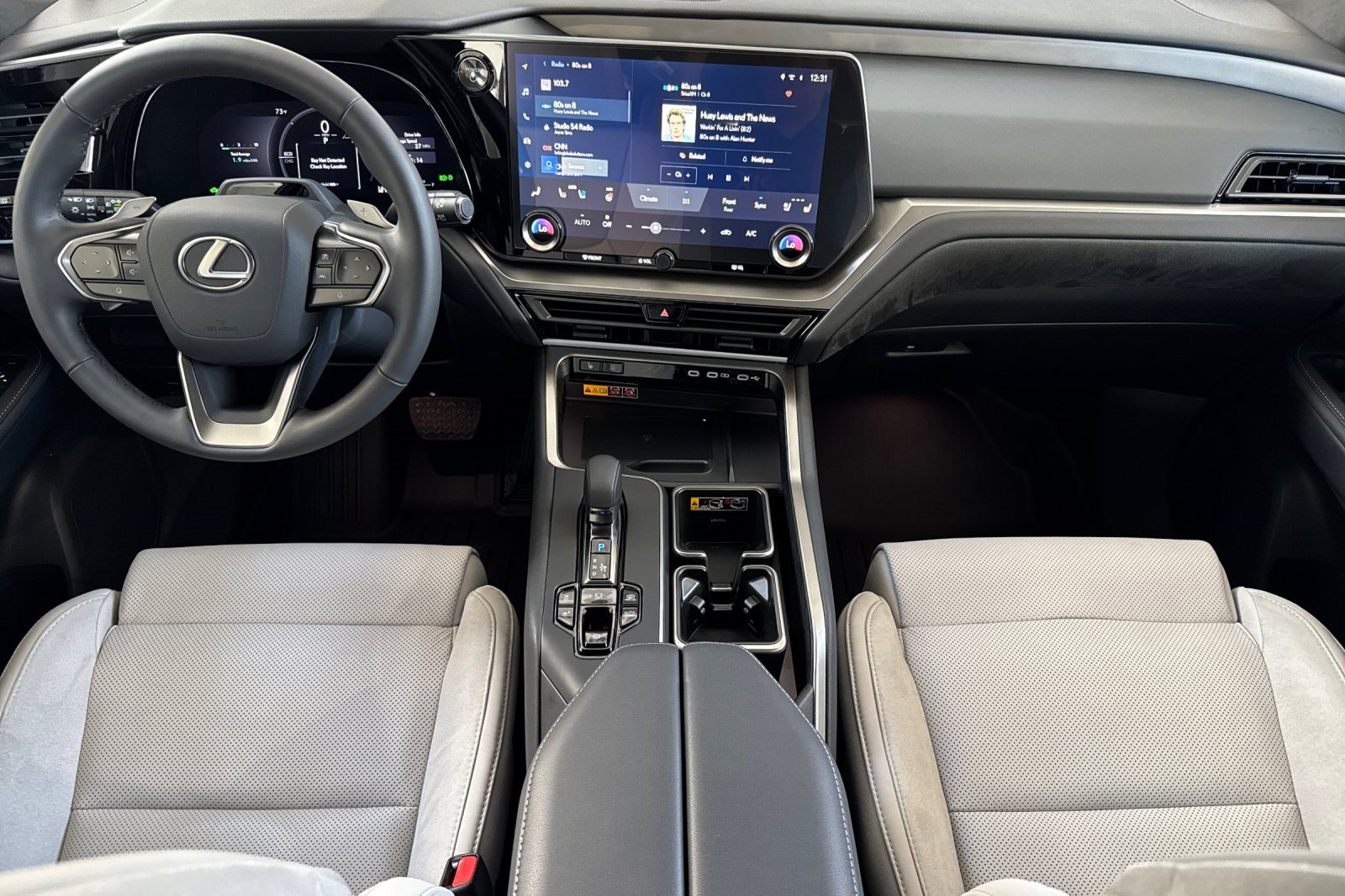 Certified 2026 Lexus TX 550h AWD Plug-In Hybrid w/ Technology Package image 17