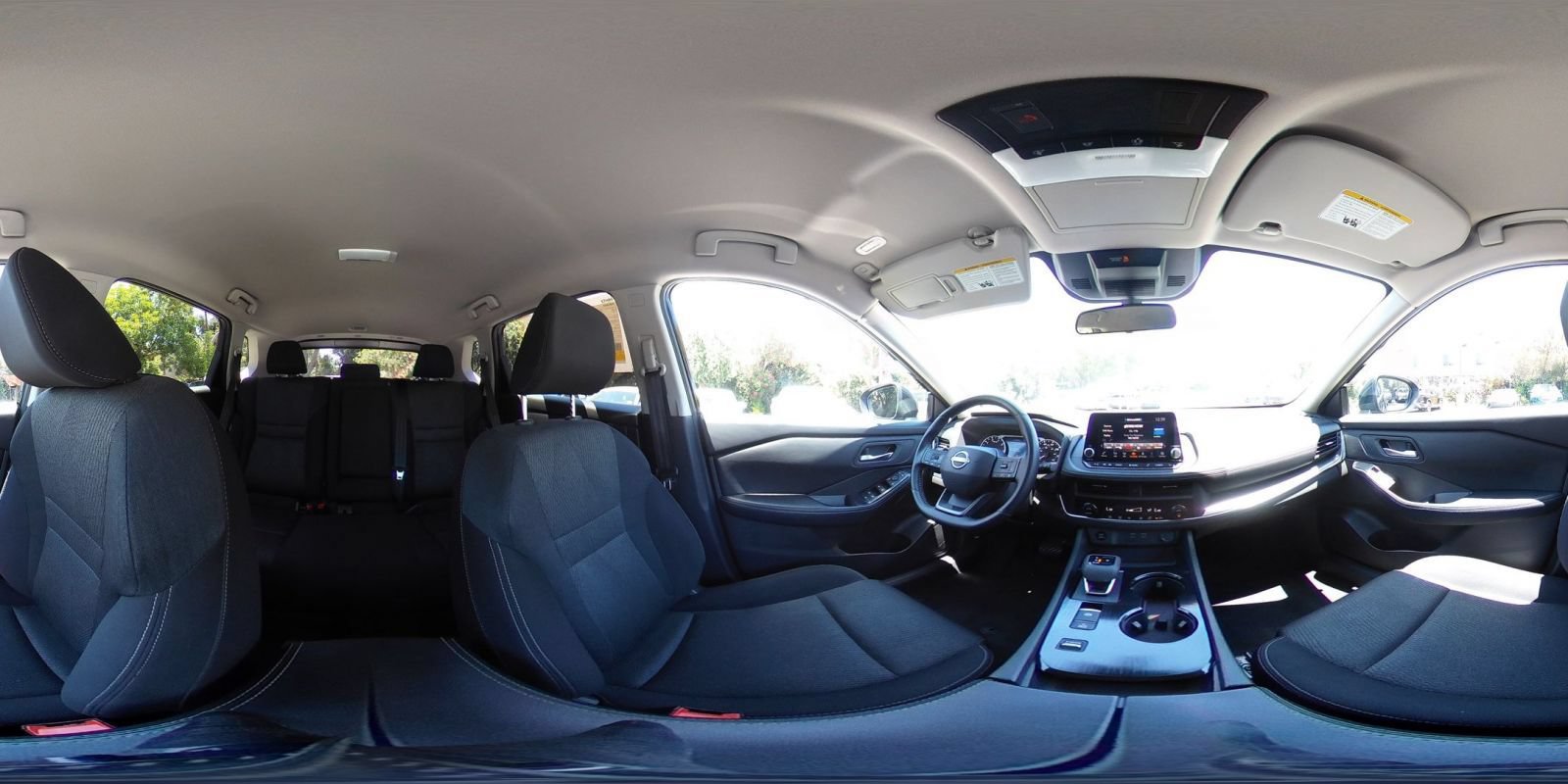 Used 2025 Nissan Rogue SV FWD image 43