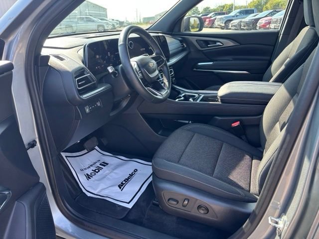 Certified 2024 Chevrolet Traverse LS AWD/4WD image 9