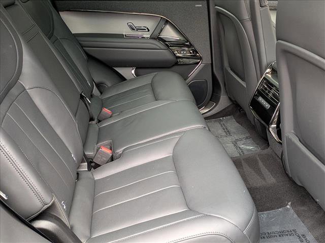 Certified 2025 Land Rover Range Rover Sport SE image 21