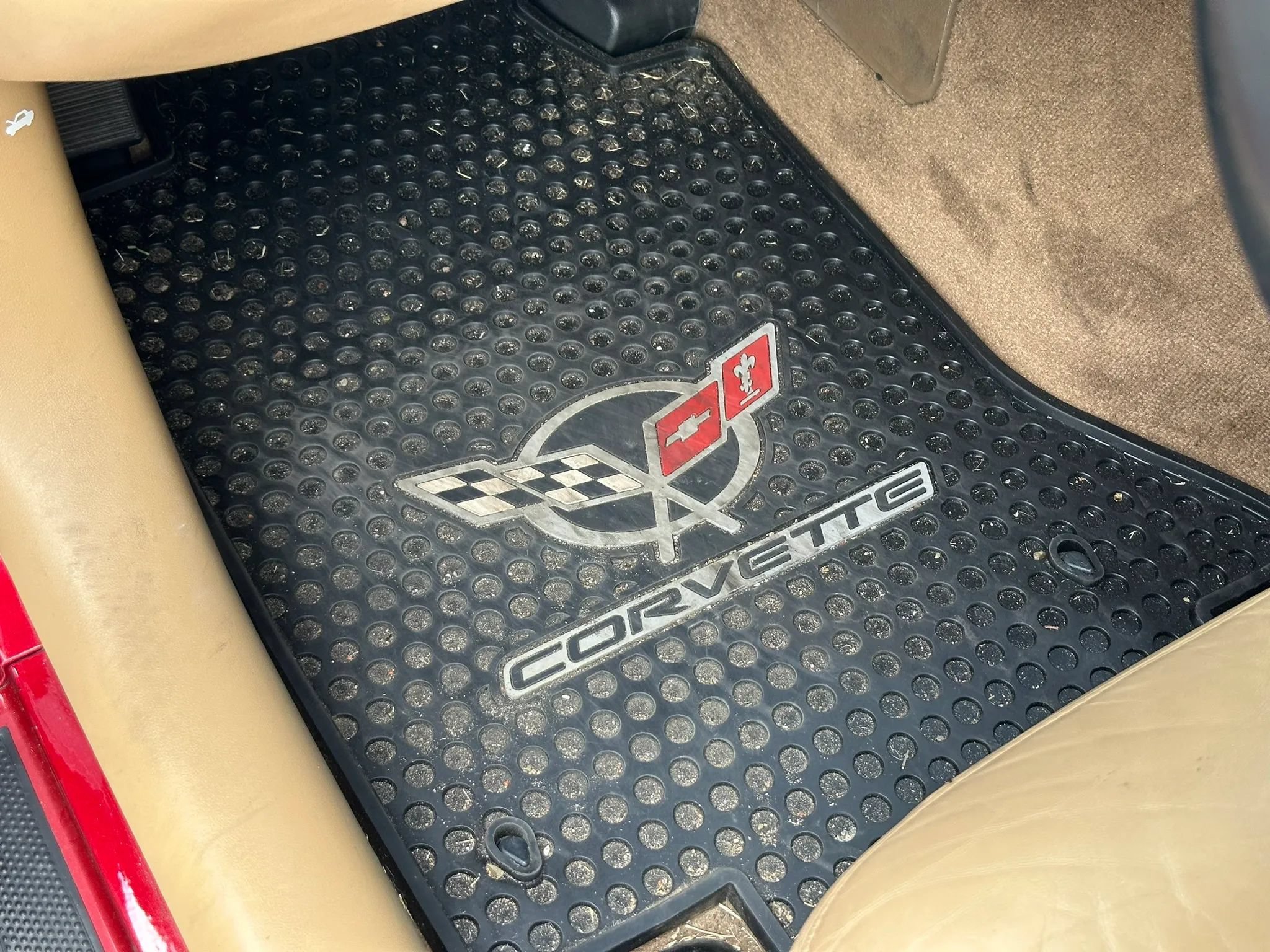 Used 2002 Chevrolet Corvette Coupe w/ Preferred Equipment Group2 RWD image 25
