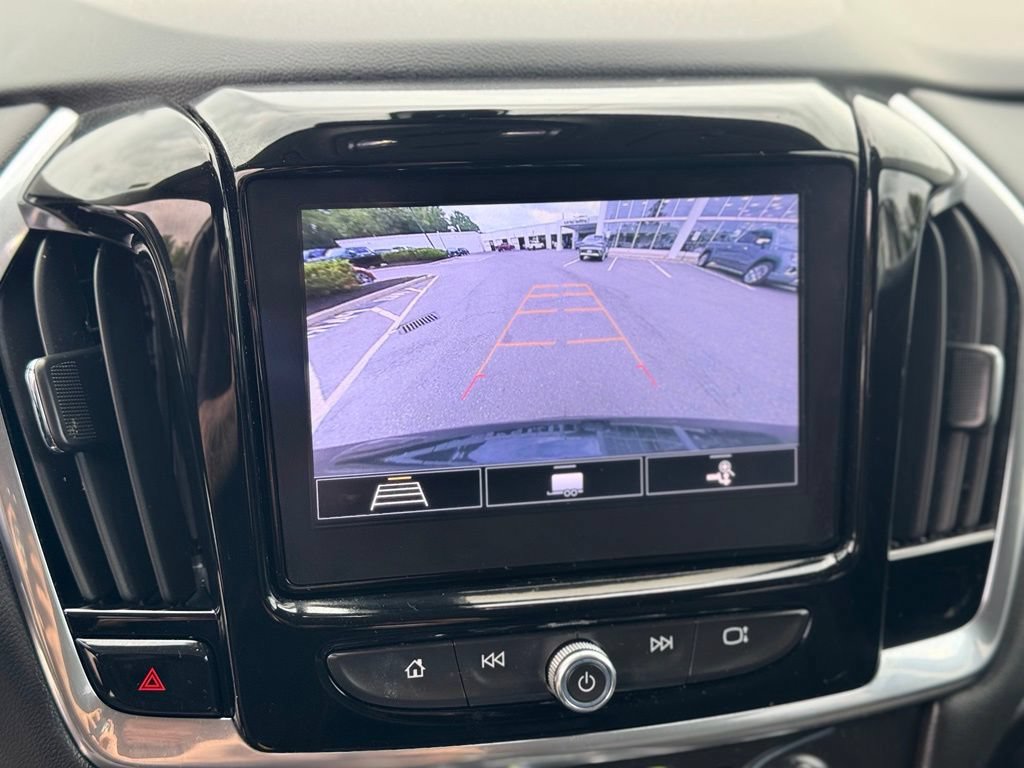 Used 2020 Chevrolet Traverse LT AWD/4WD image 20