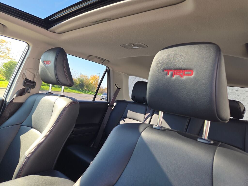 Used 2023 Toyota 4Runner TRD Off-Road Premium w/ Off Road Premium Plus Package AWD/4WD image 23