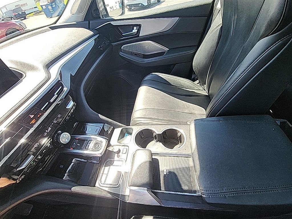 Used 2023 Acura MDX SH-AWD image 24