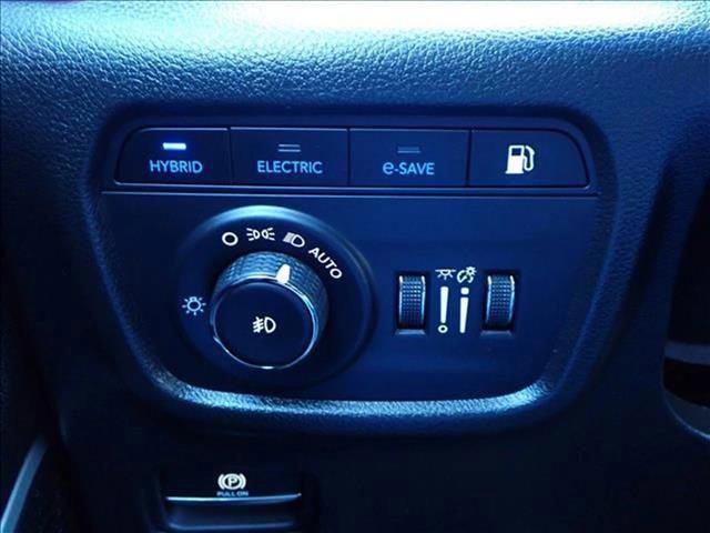 Used 2024 Jeep Grand Cherokee Limited 4xe image 28