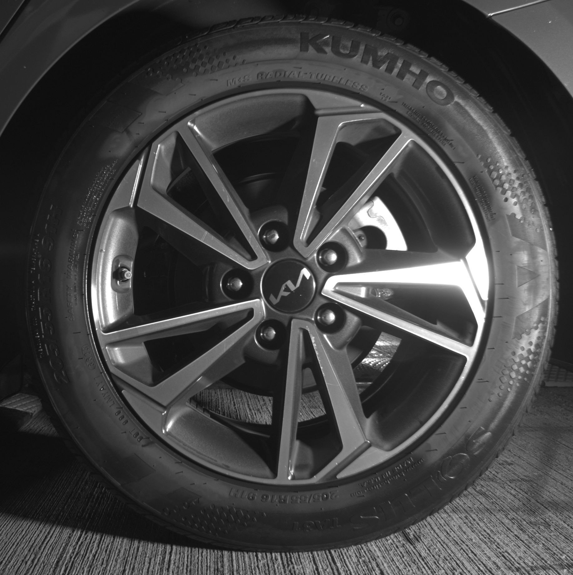 Used 2024 Kia Forte LXS FWD image 19