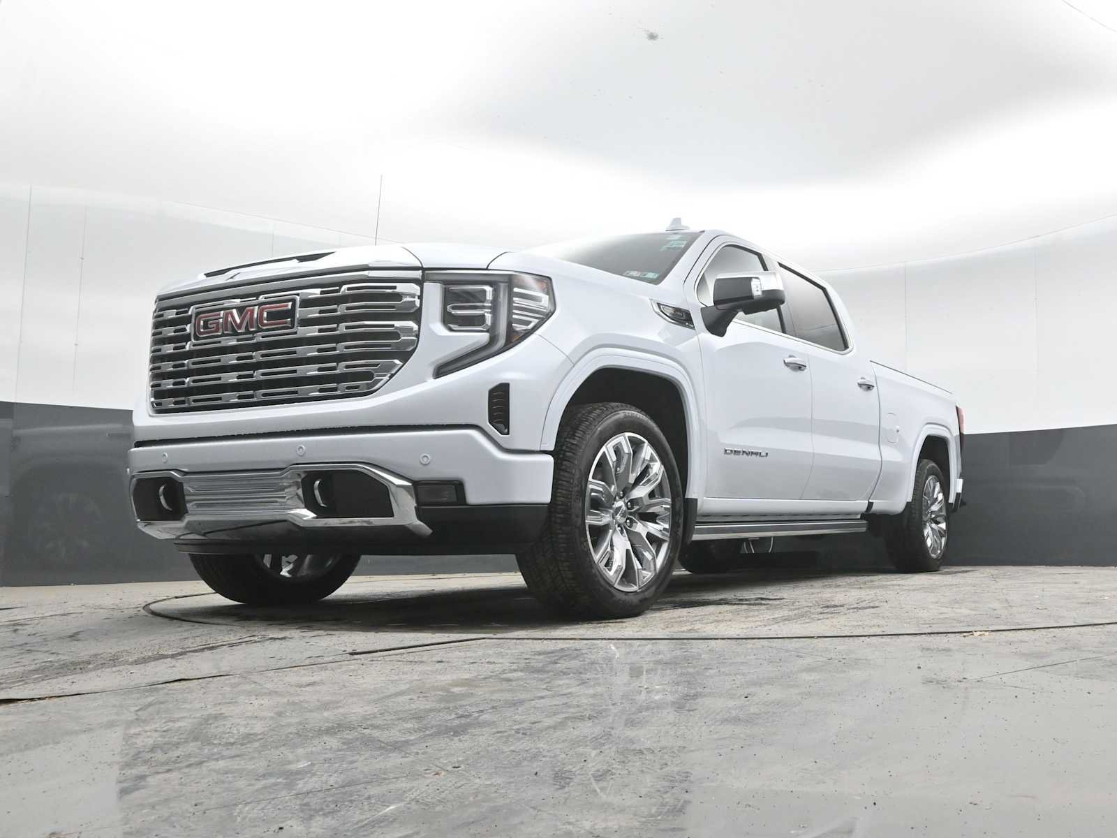 New 2026 GMC Sierra 1500 Denali w/ Denali Reserve Package AWD/4WD image 25