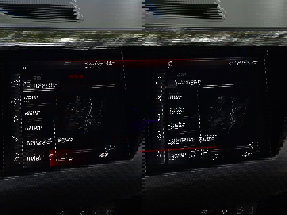 Used 2022 Audi RS e-tron GT w/ Carbon Performance Package image 61