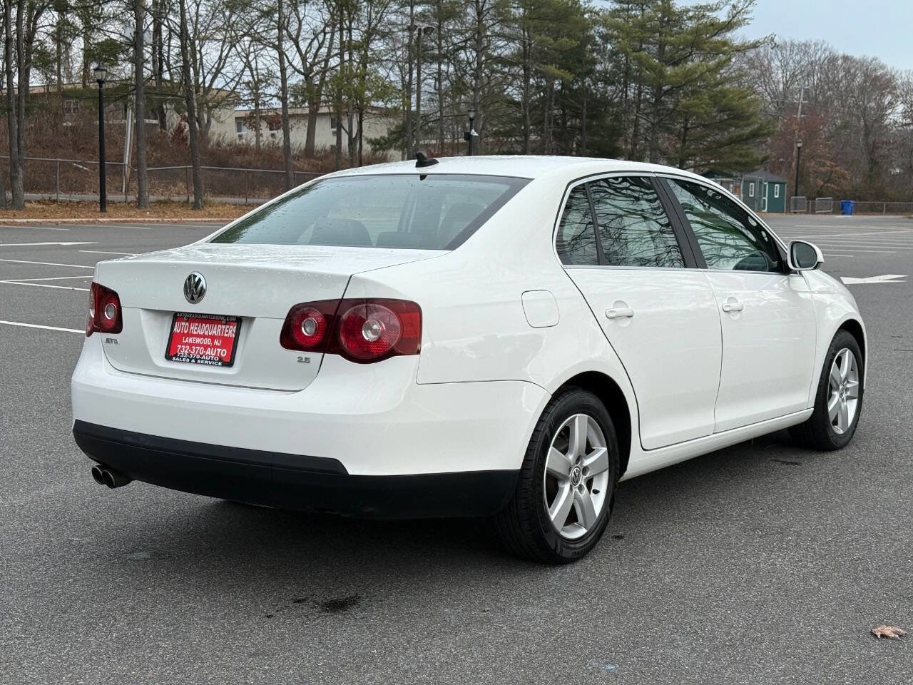 Used 2009 Volkswagen Jetta SE image 5