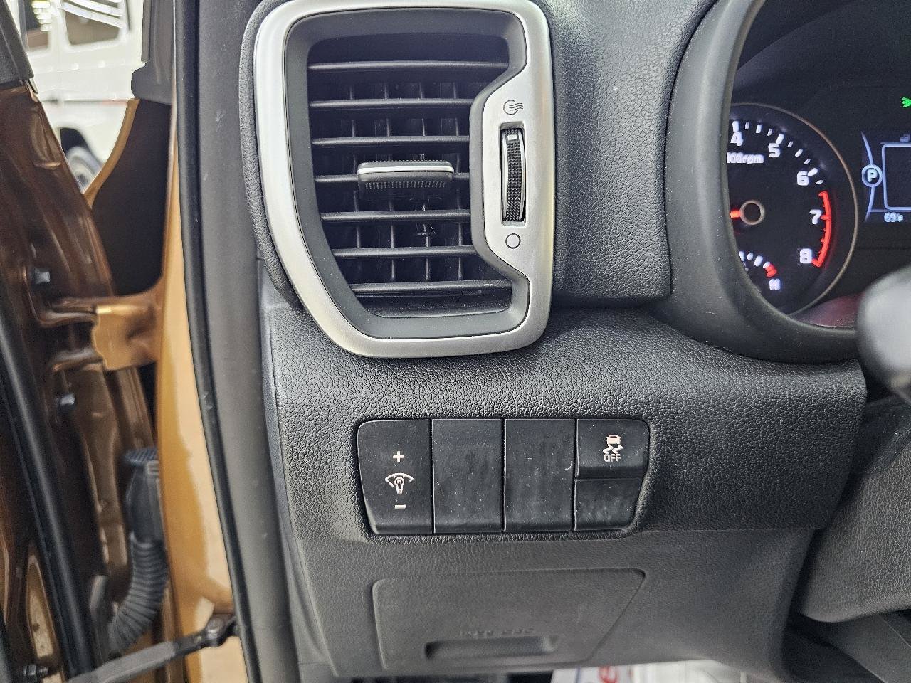 Used 2017 Kia Sportage EX FWD image 32