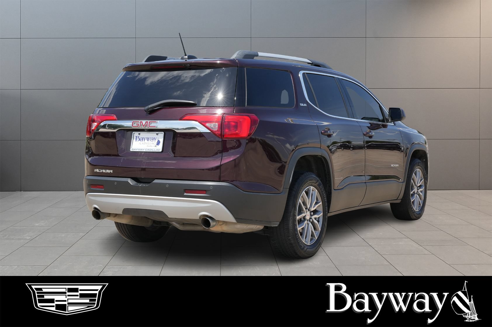 Used 2018 GMC Acadia SLE w/ Driver Alert Package I FWD image 6