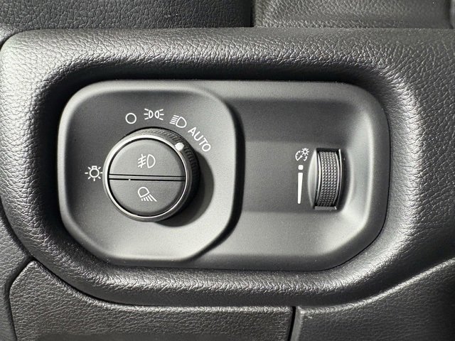 Used 2022 RAM 1500 Big Horn image 14