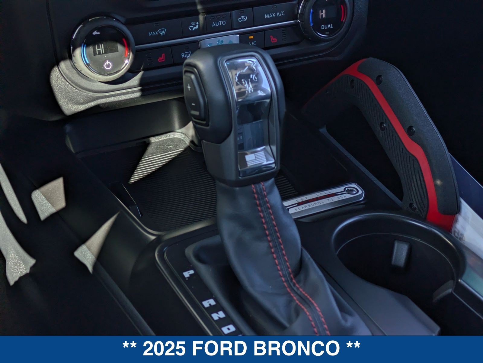 Used 2025 Ford Bronco Heritage Edition AWD/4WD image 48