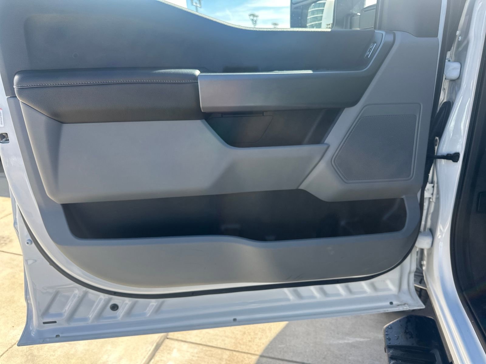 Used 2025 Ford F350 XLT image 10