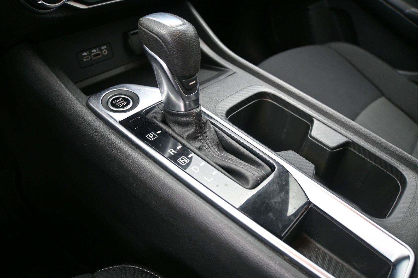 Used 2022 Nissan Sentra SV FWD image 5