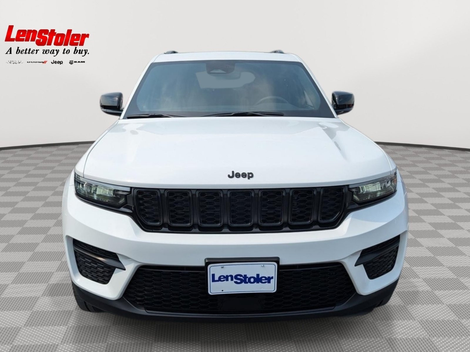 Used 2023 Jeep Grand Cherokee Altitude AWD/4WD image 8
