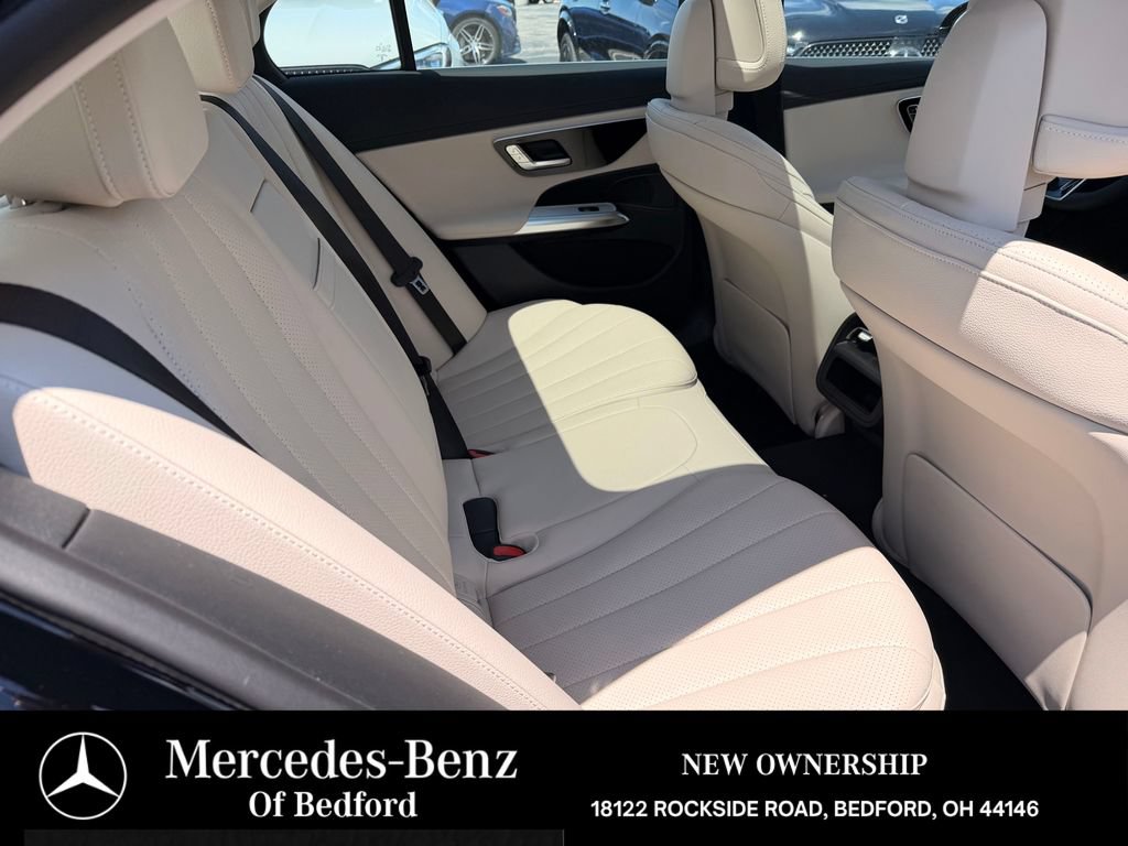 New 2026 Mercedes-Benz E 350 4MATIC Sedan image 28