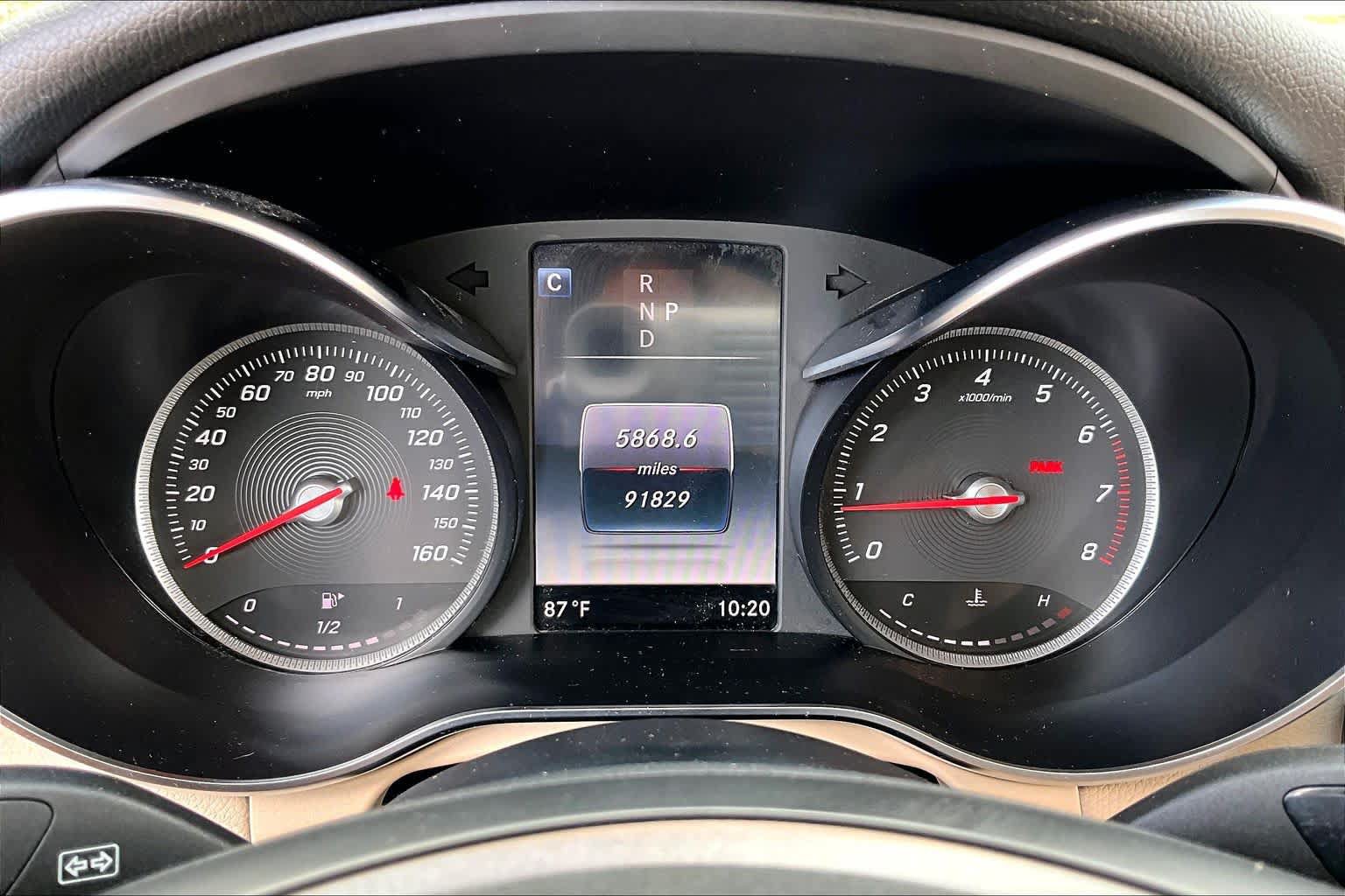 Used 2019 Mercedes-Benz GLC 300 image 26