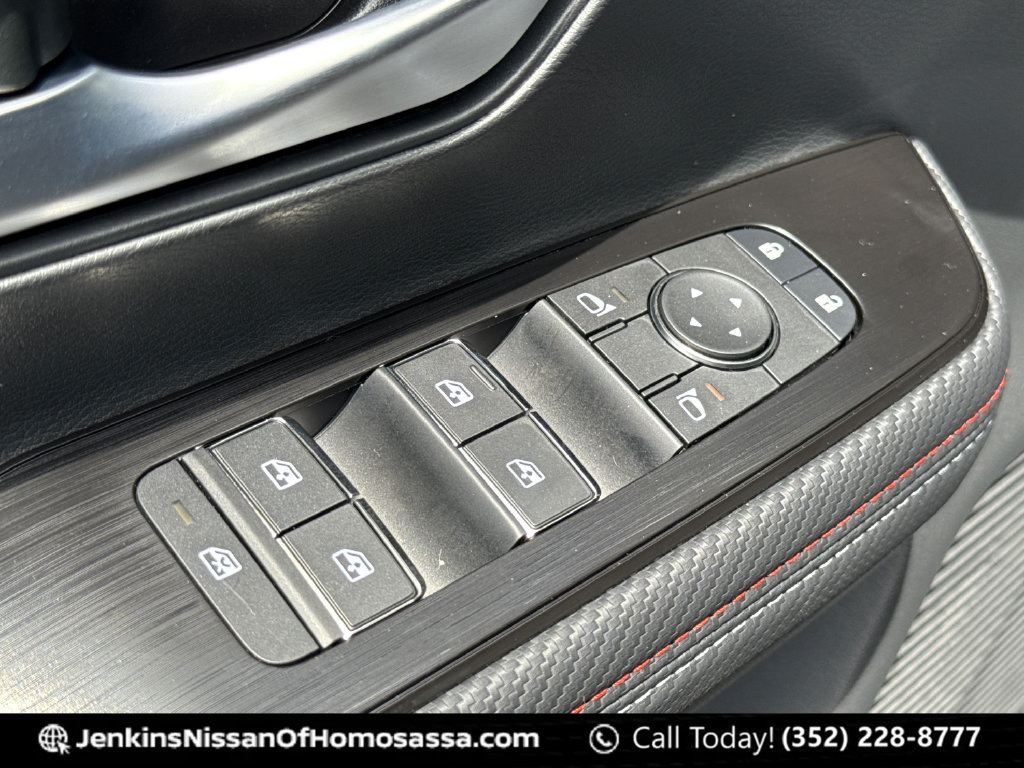 New 2026 Nissan Kicks SR FWD image 26