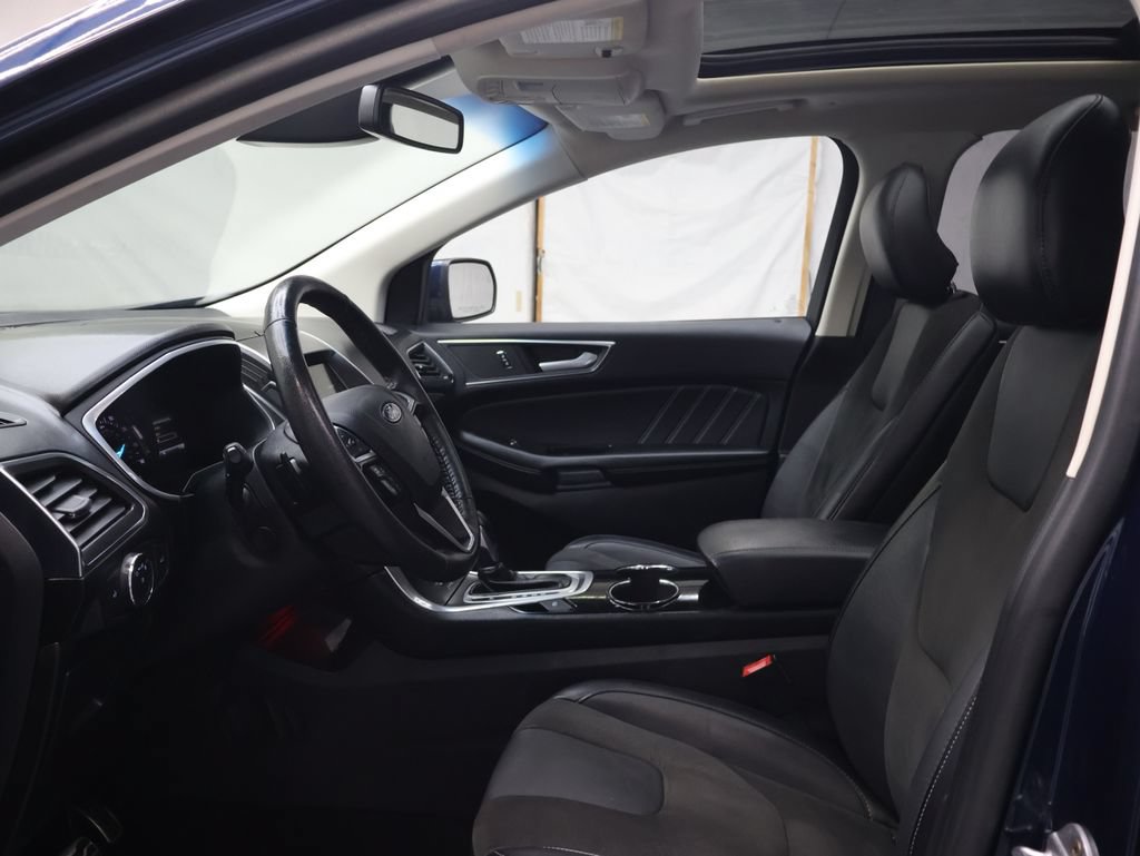 Used 2017 Ford Edge Sport w/ Equipment Group 401A AWD/4WD image 16