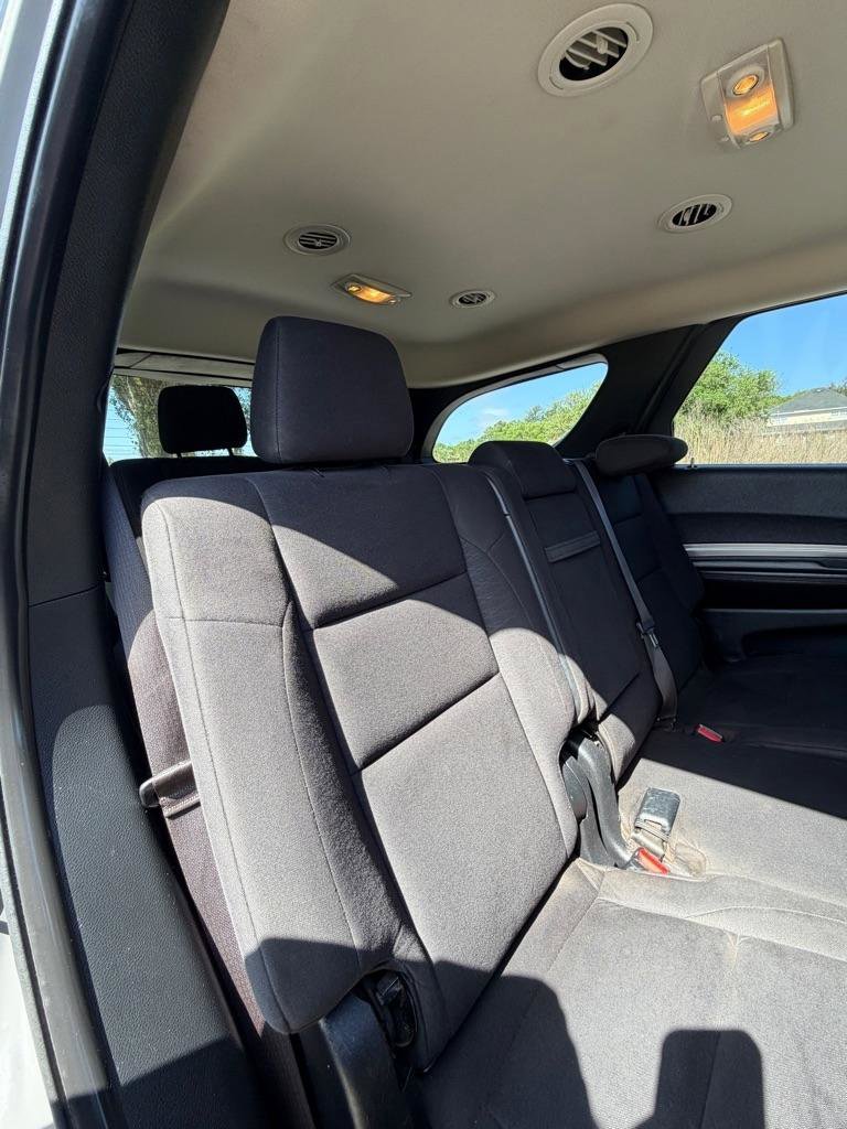 Used 2020 Dodge Durango SXT w/ 3rd Row Seating Group RWD image 17