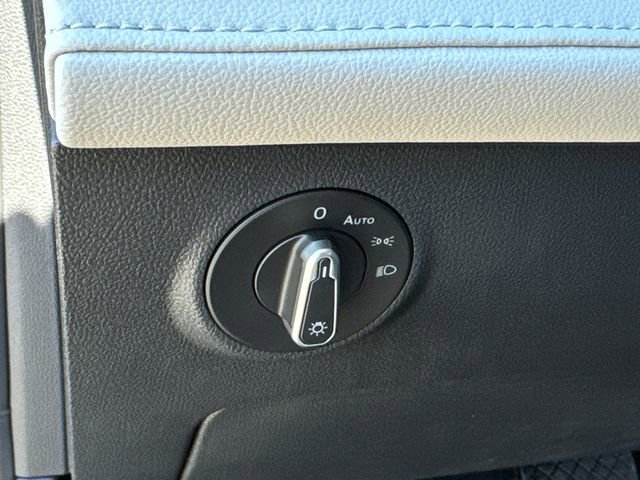 New 2025 Volkswagen Taos S image 32