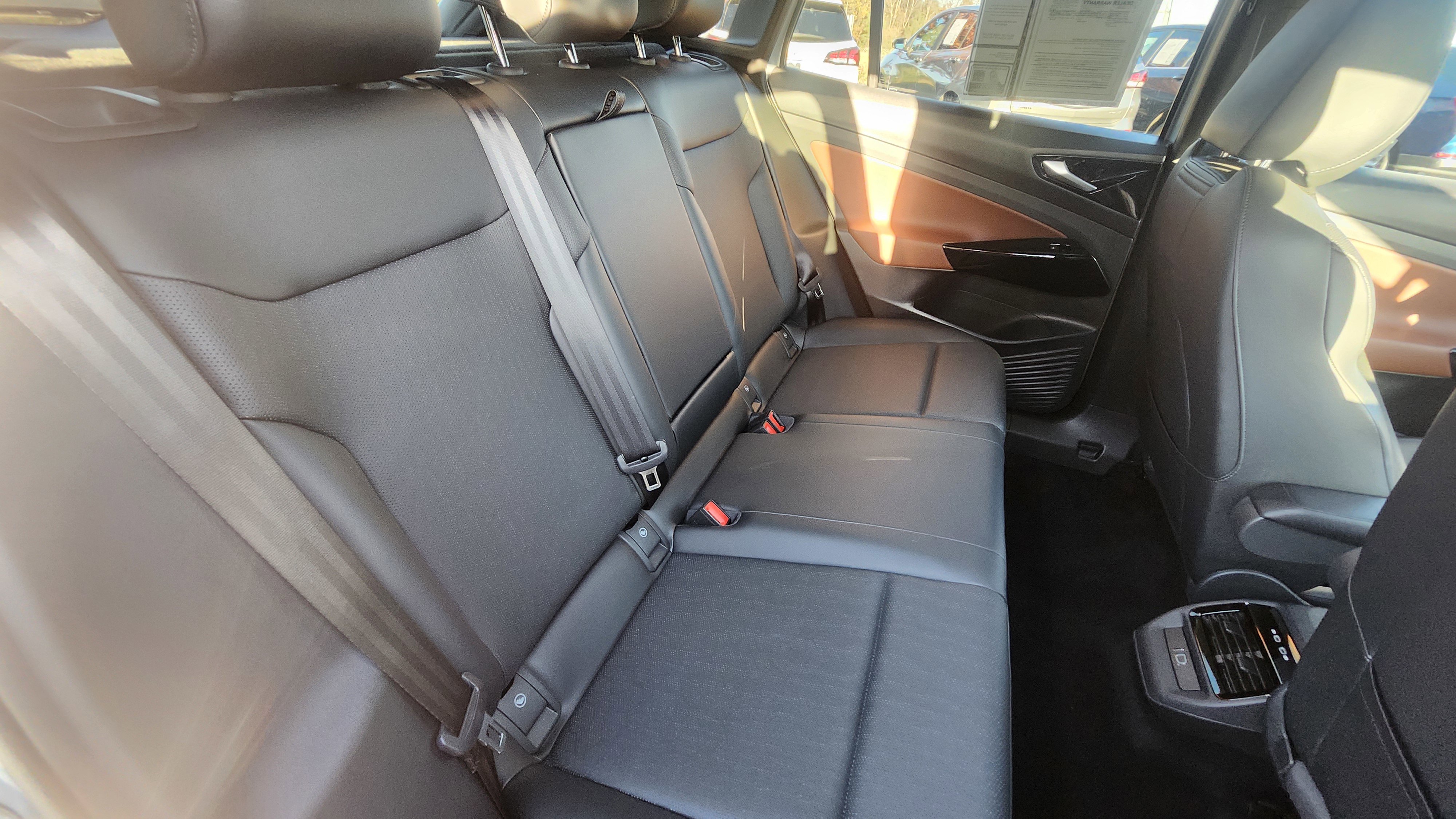 Used 2022 Volkswagen ID.4 Pro S image 17