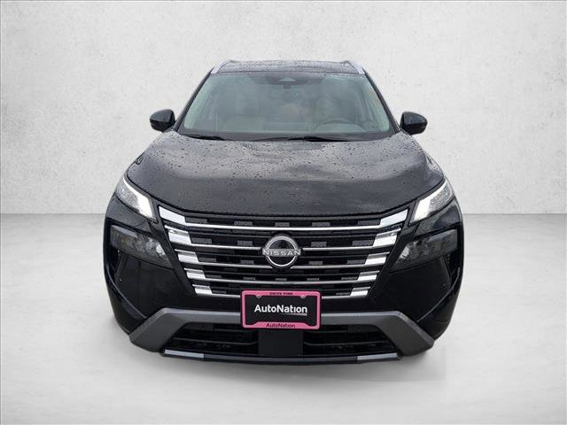 Used 2024 Nissan Rogue SL w/ SL Premium Package image 2