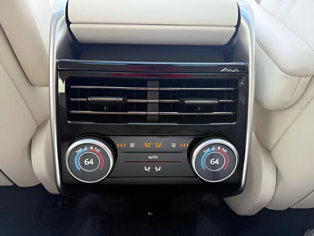 New 2026 Land Rover Range Rover SE image 27