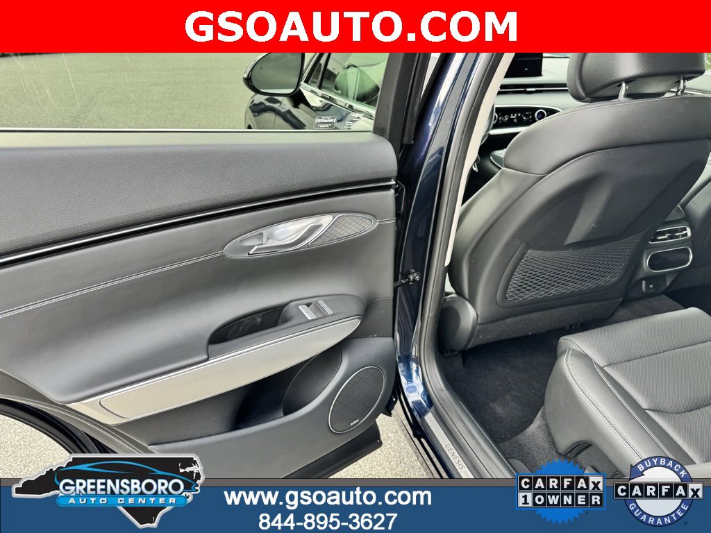 Used 2022 Genesis GV70 2.5T w/ Select Package image 30