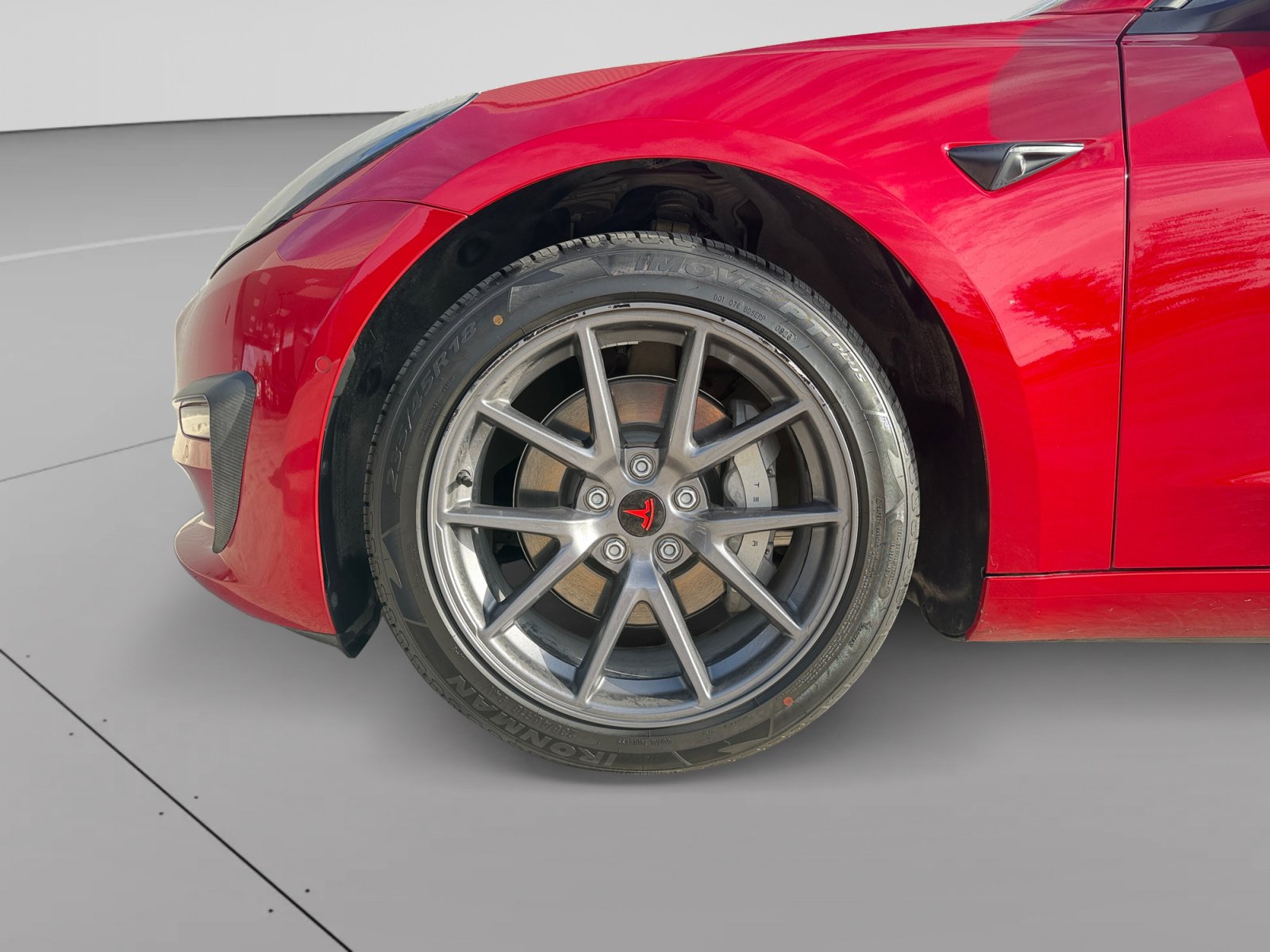 Used 2022 Tesla Model 3 Long Range AWD/4WD image 9