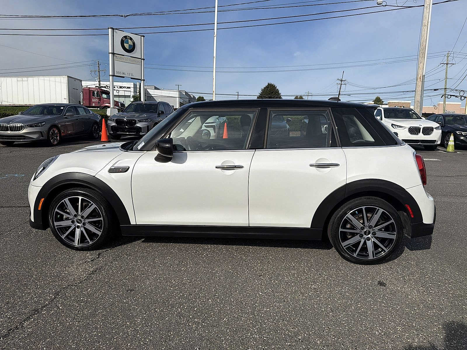 Used 2024 MINI Cooper S FWD image 11