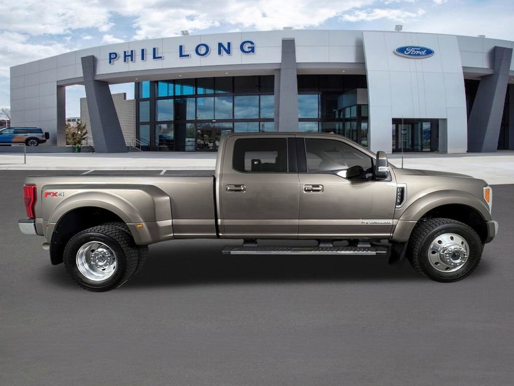 Certified 2019 Ford F450 Lariat w/ Lariat Ultimate Package image 6