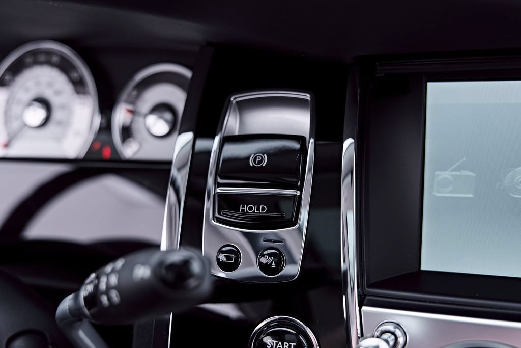Used 2014 Rolls-Royce Wraith RWD image 81