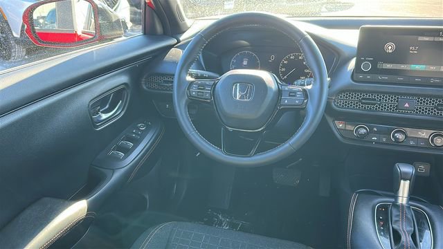 Used 2025 Honda HR-V Sport image 23