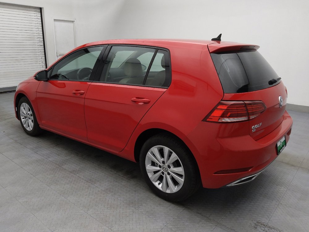 Used 2018 Volkswagen Golf SE image 3