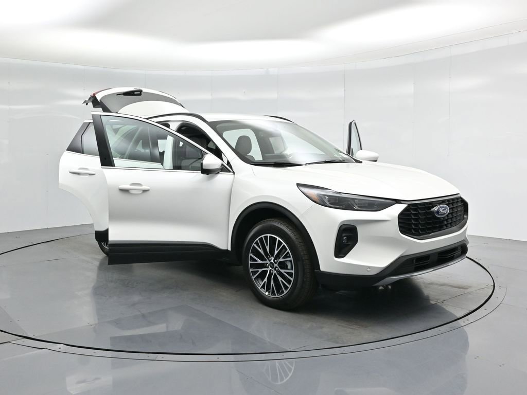New 2025 Ford Escape SE w/ PHEV Premium Package image 35