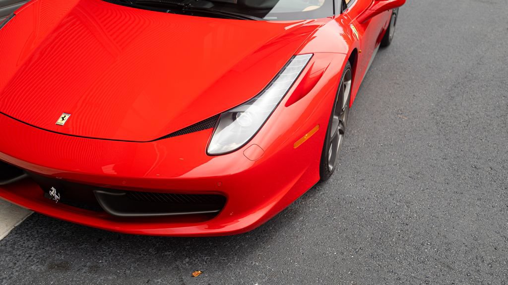 Used 2015 Ferrari 458 Spider RWD image 38