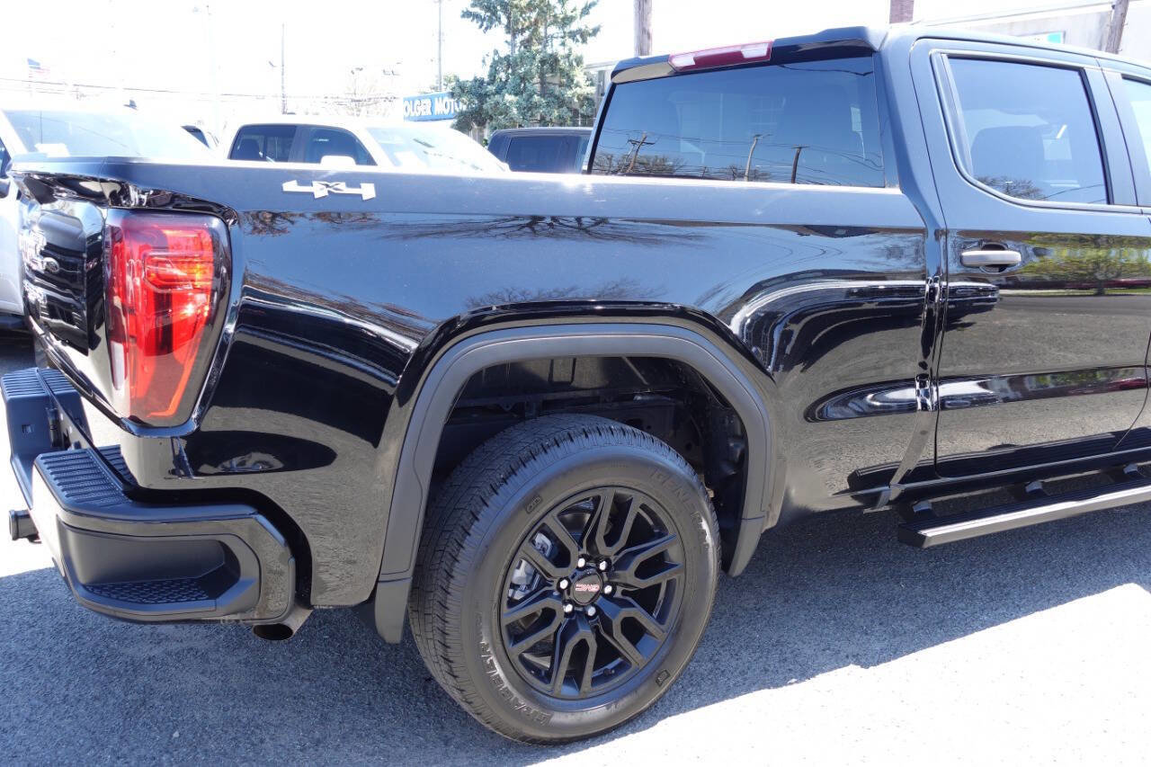 Used 2024 GMC Sierra 1500 Pro w/ Graphite Edition AWD/4WD image 11