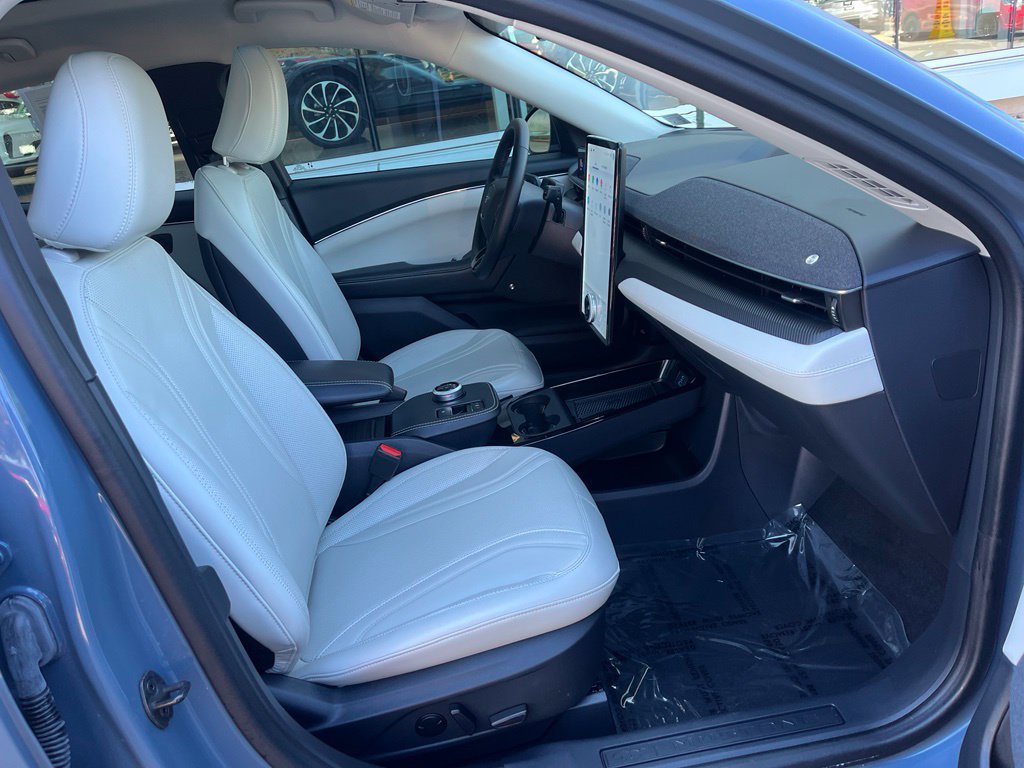 Certified 2024 Ford Mustang Mach-E Premium AWD/4WD image 21