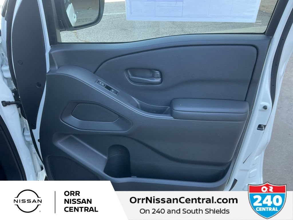 New 2026 Nissan Frontier SV w/ Tow Package AWD/4WD image 10