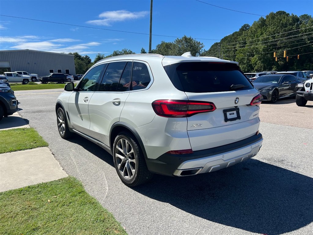 Used 2020 BMW X5 sDrive40i w/ Premium Package RWD image 4