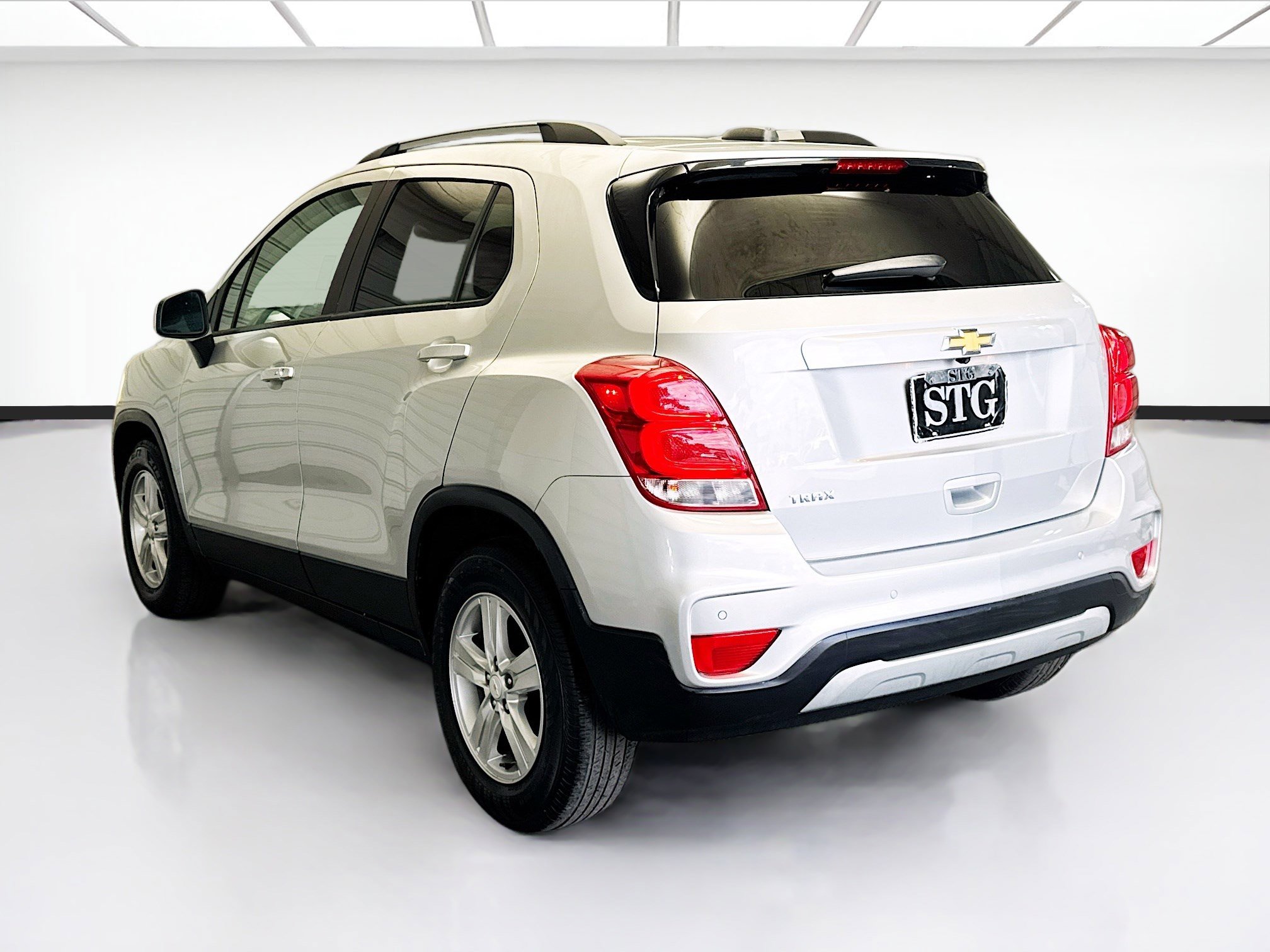 Used 2021 Chevrolet Trax LT w/ Driver Confidence Package image 6