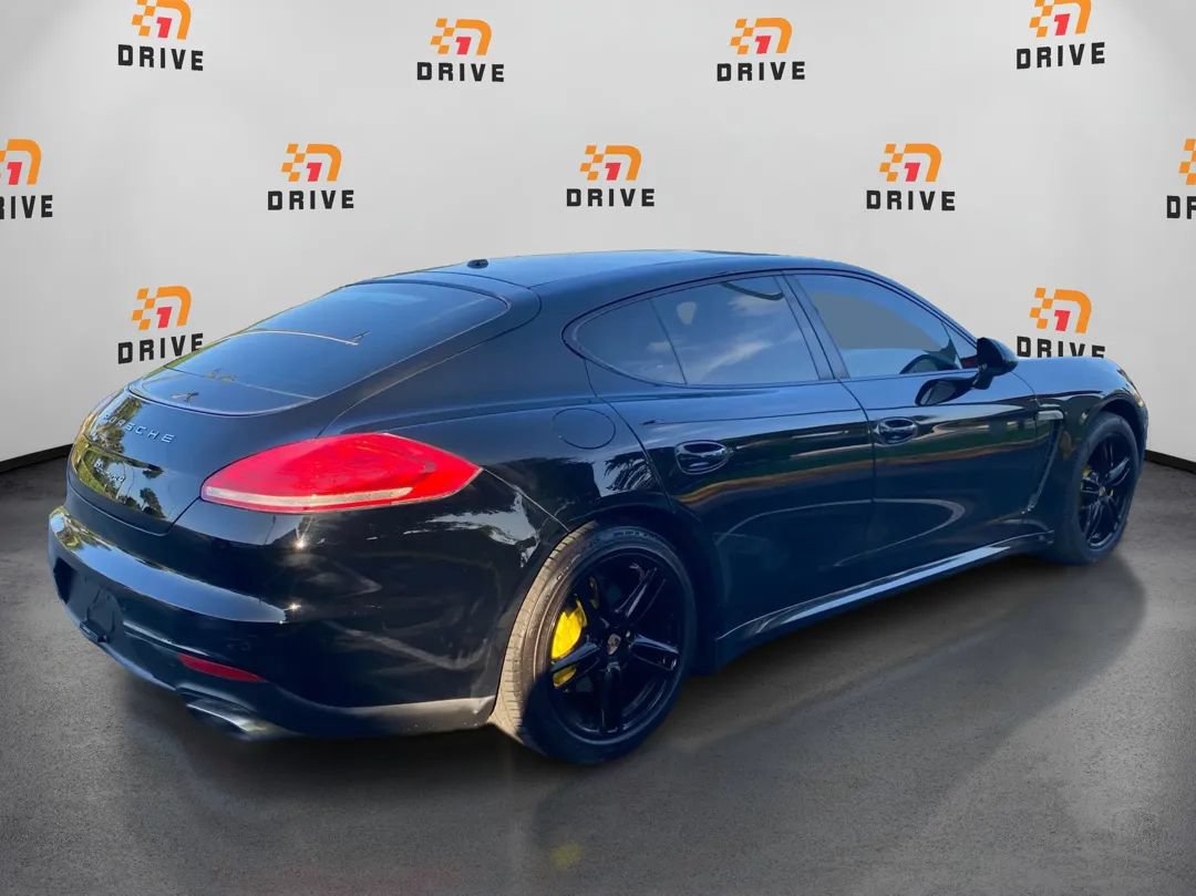 Used 2014 Porsche Panamera 4 AWD/4WD image 5